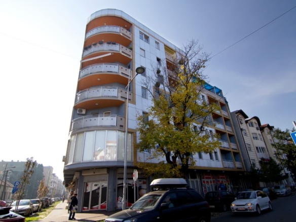 Poslovni prostor DozaDjerdja 2